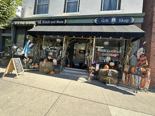 Ninth and Main Gift Shop