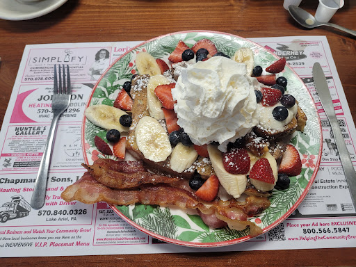 Loris Corner Kitchen Restaurants in Lake Ariel Pennsylvania