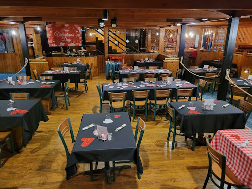 The Lodge At Tanglwood Cafe in Hawley Pennsylvania